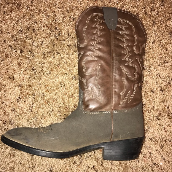 Western Cowboy Boots - Picture 3 of 8